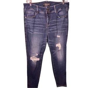 *NOT AVAILABLE* Torrid Size 20S Jegging Distressed Medium Wash 
Premium Stretch